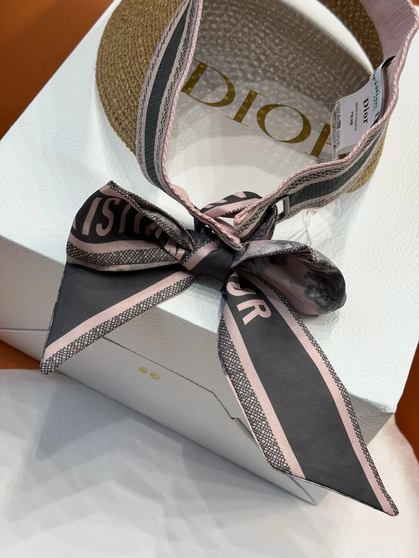 Dior 圆形吊饰草編遮陽帽 装饰 帽子