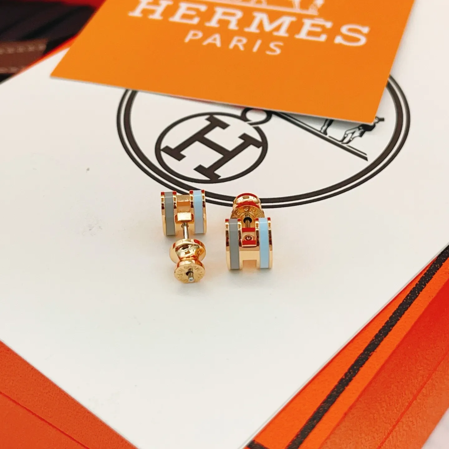 Hermes 玫瑰金 耳钉 小巧点缀款