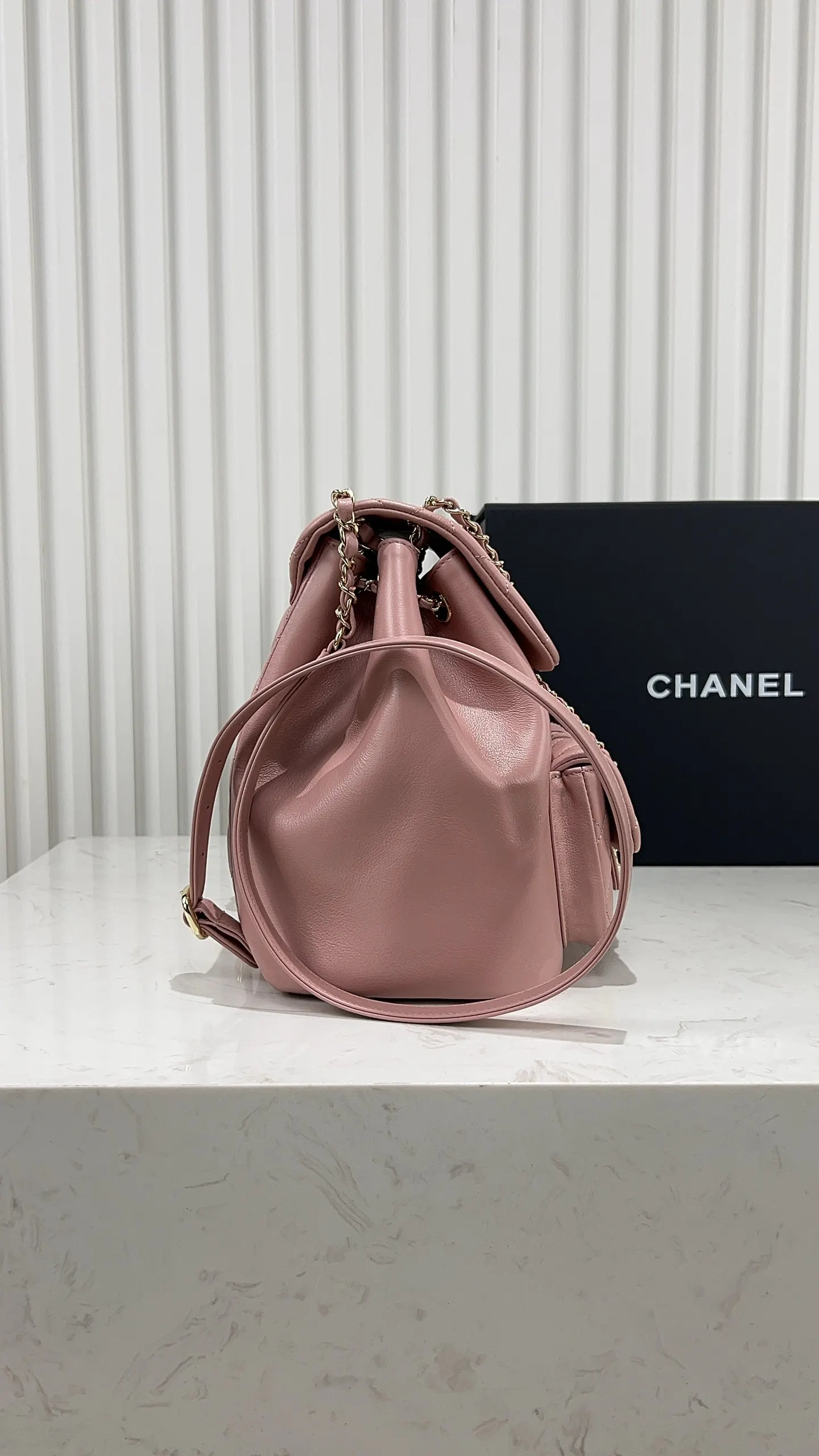 CHANEL 粉色 小牛皮 雙肩包 实用雙肩款