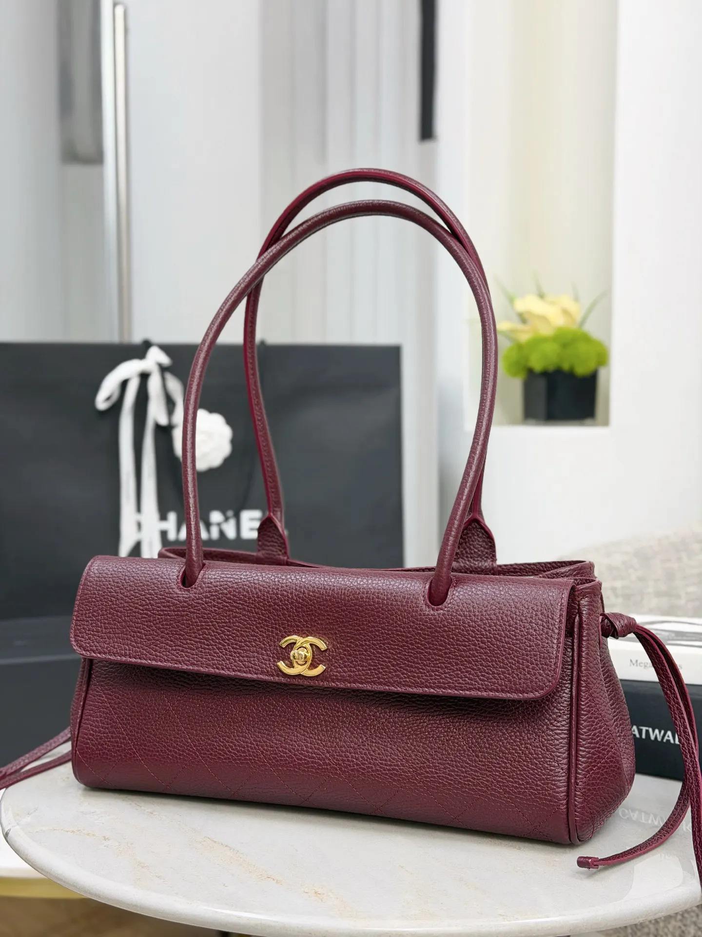 Chanel Cowhide Tote Shopping Bag Hand Held Shoulder Image 2 Chanel Cowhide Tote Shopping Bag Hand Held Shoulder Image 2