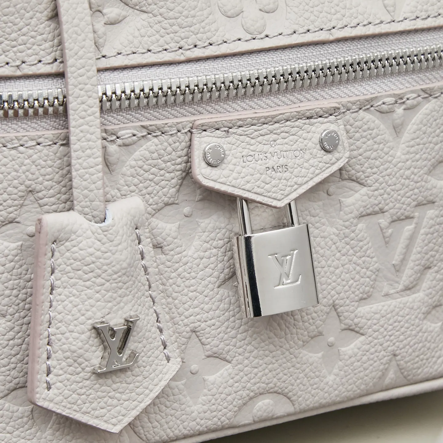 Louis Vuitton Gray Chain Bag Leather