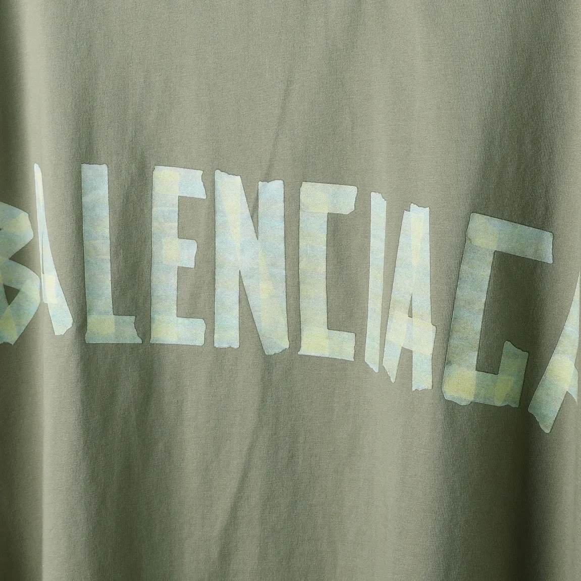 Balenciaga Logo 短袖T恤(數字6) Balenciaga Logo 短袖T恤(數字6)