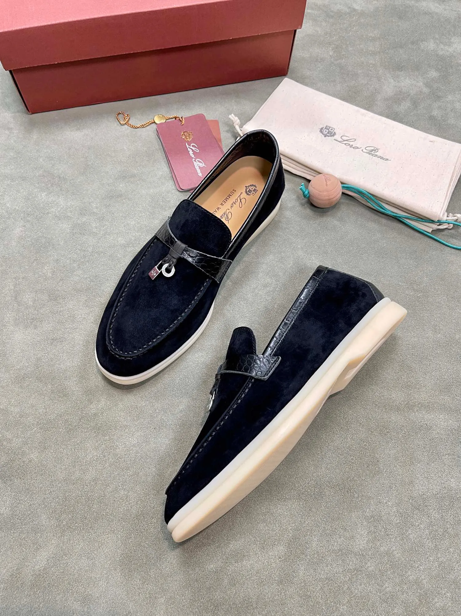 Hermès Loafers