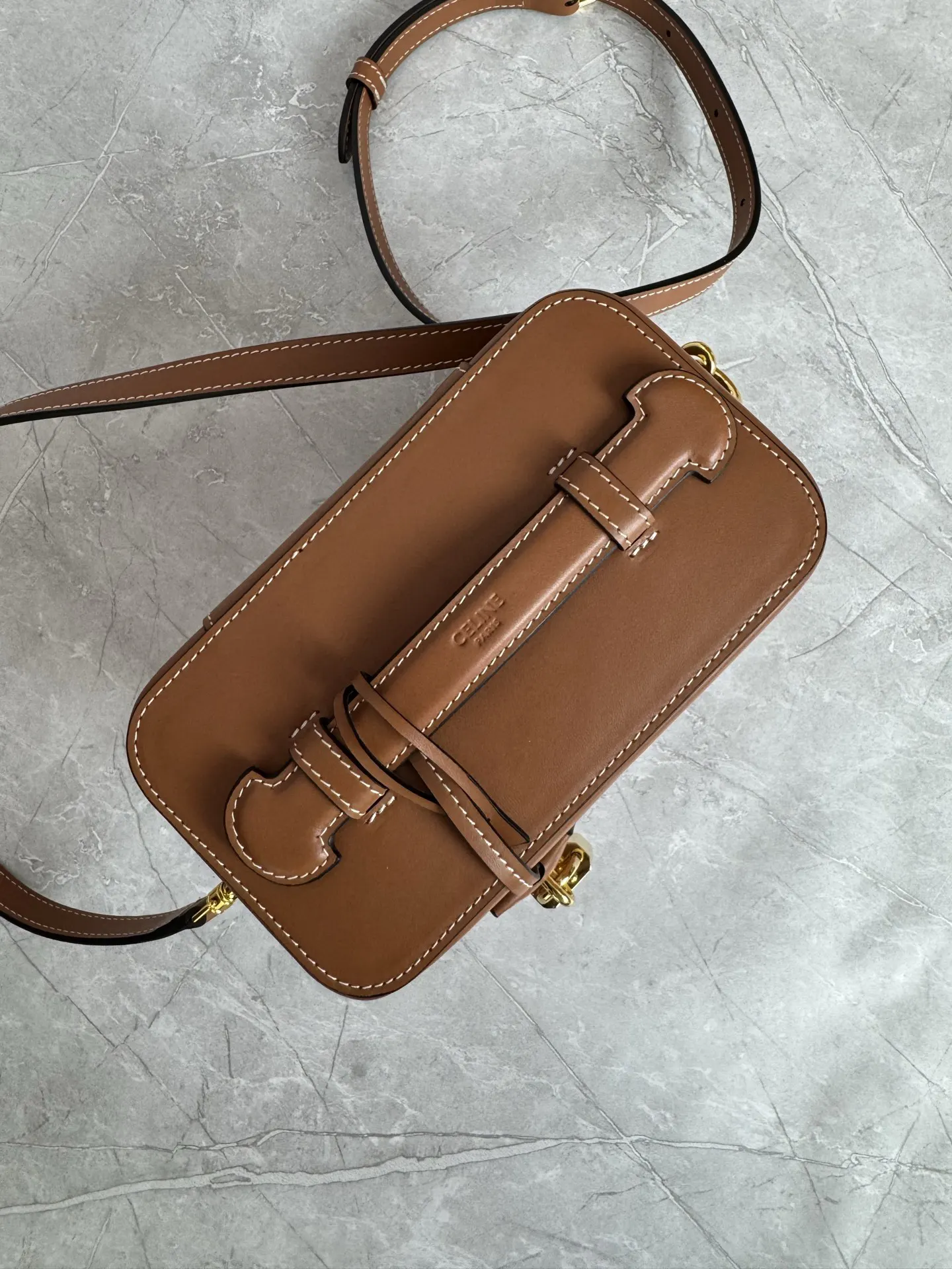 Crossbody Bag Lightweight Leather