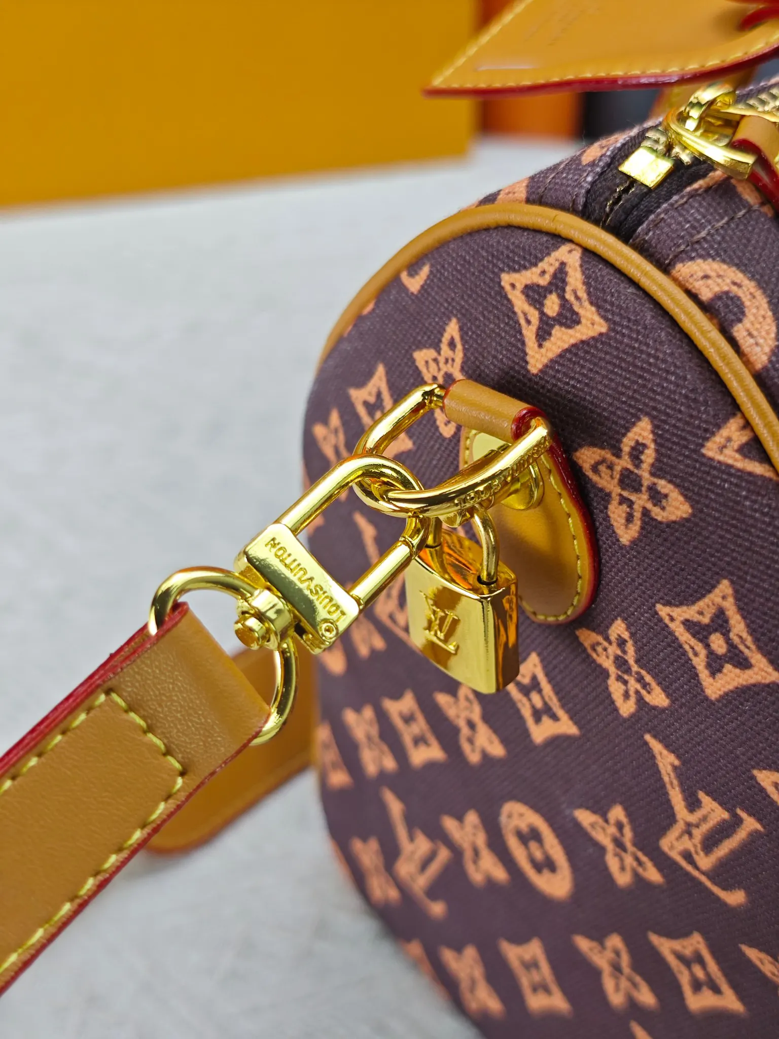 Fashion Item Travel Canvas