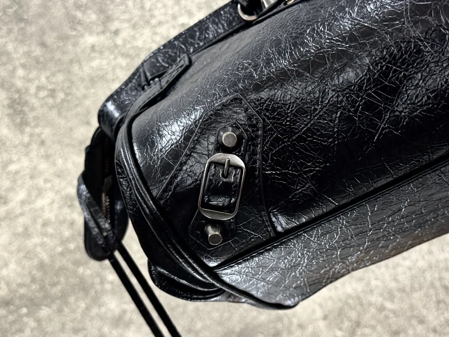 Balenciaga City Le 黑色 卫衣