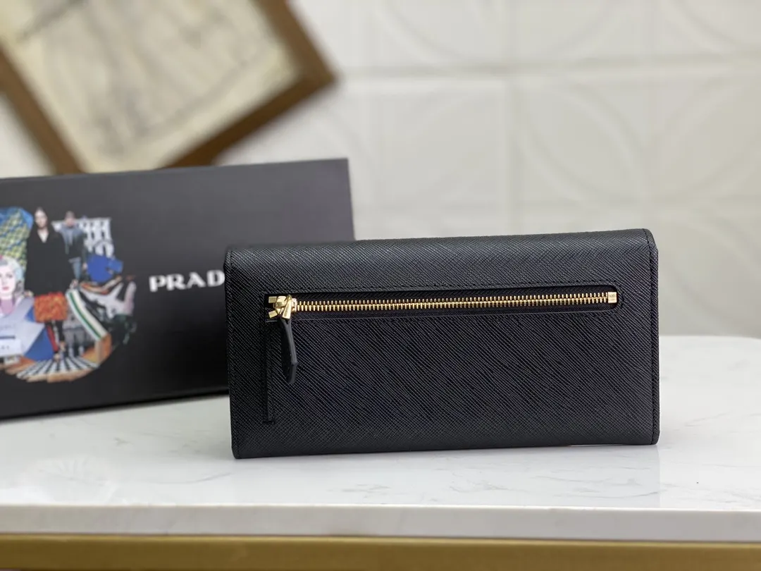 PRADA 金色 Saffiano十字纹牛皮 钱包 实用长夹款