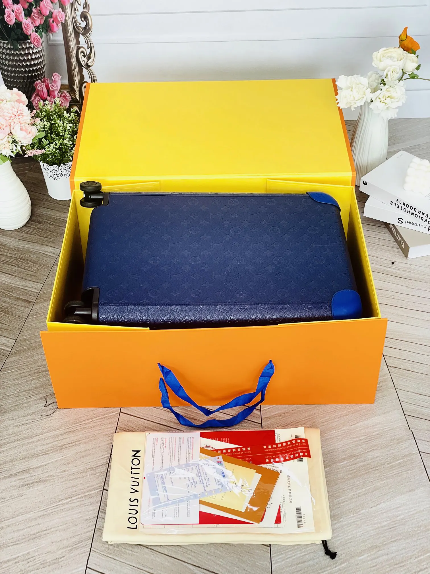LV 老花 帆布 行李箱 旅行拉杆款 輕便出行款(數字9) LV 老花 帆布 行李箱 旅行拉杆款 輕便出行款(數字9)