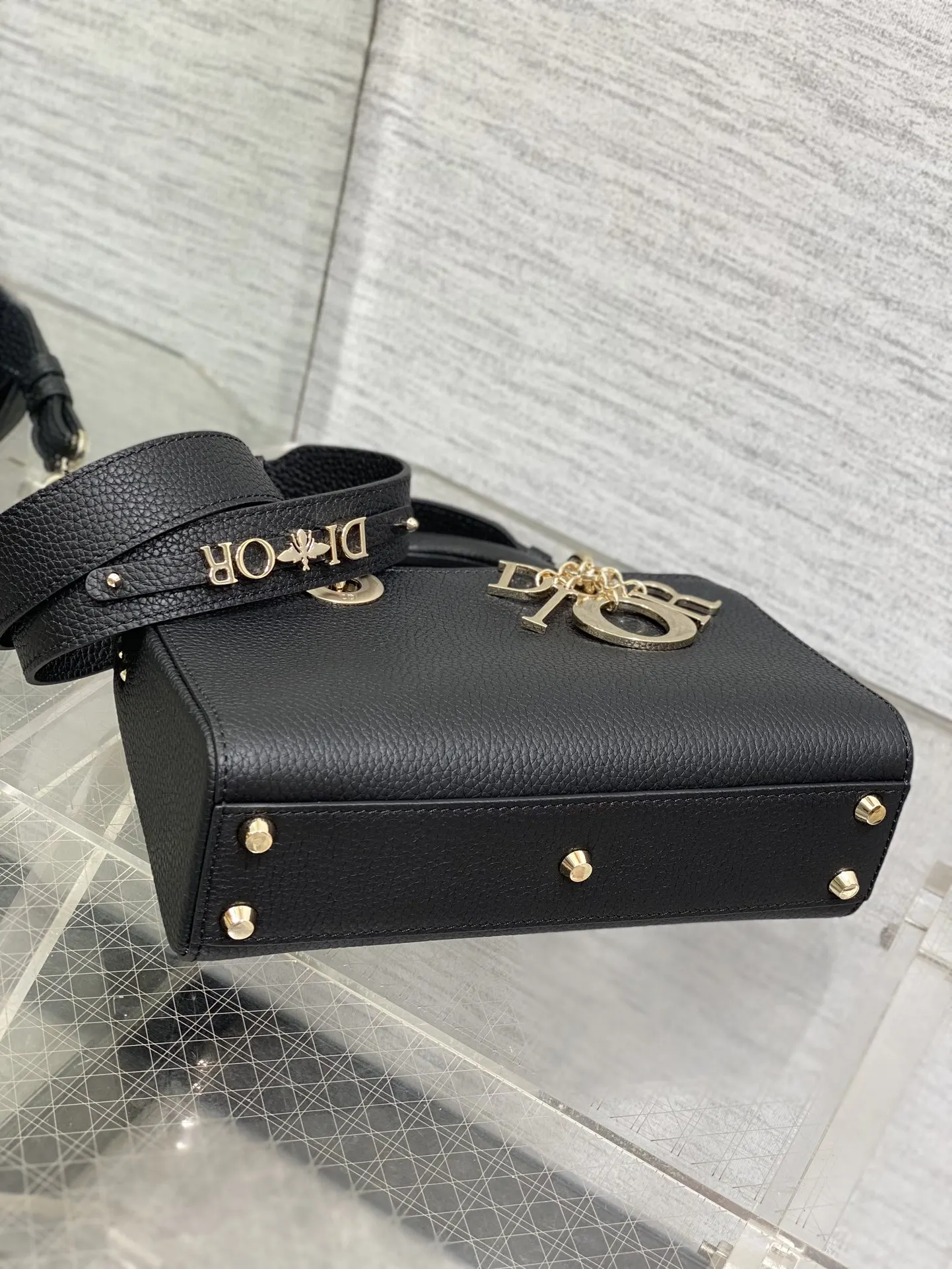 Dior 黑色 牛皮 进口 牛皮横款戴妃包 Lady 手提包 通勤手提款