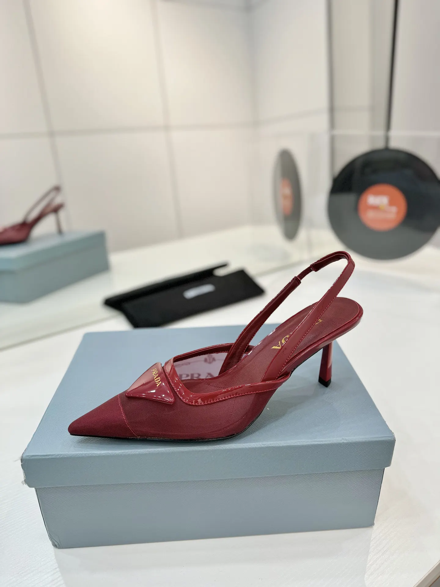 Prada 羊皮 漆皮 单鞋 舒適 高跟鞋