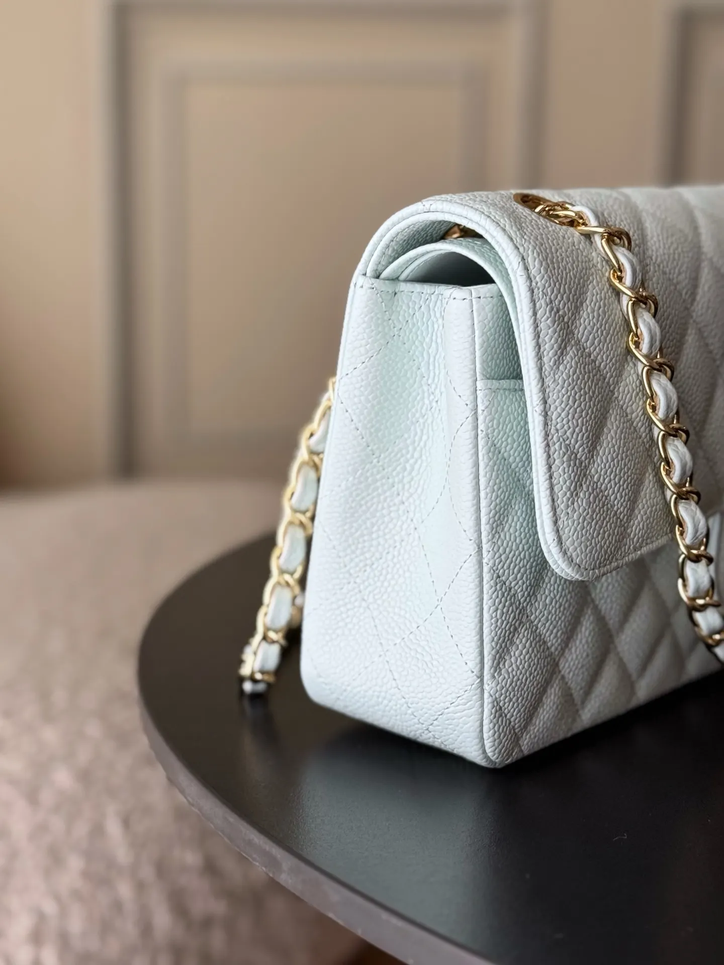 Chanel Caviar Cowhide Flap Chain Bag One Shoulder Cross Image 3 Chanel Caviar Cowhide Flap Chain Bag One Shoulder Cross Image 3