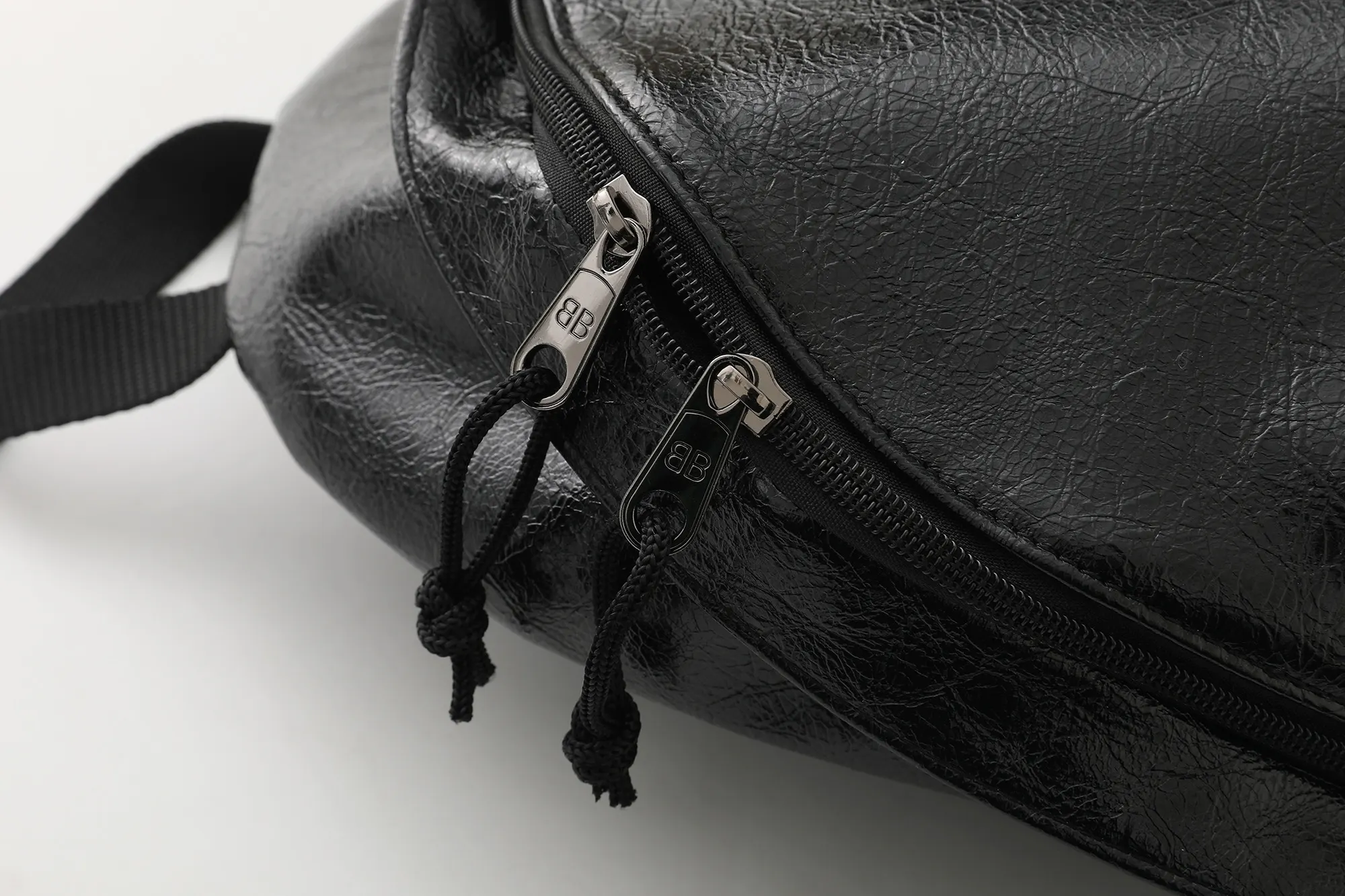 Balenciaga 黑色 皮革 收納包 旅行收納款