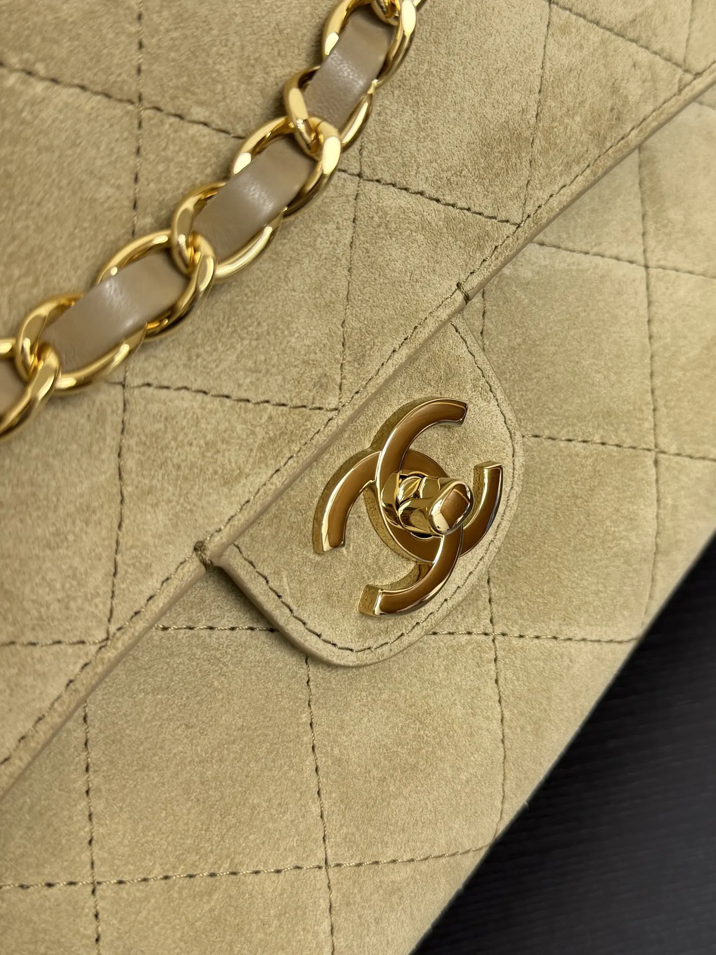 Beige Gold Chain Bag
