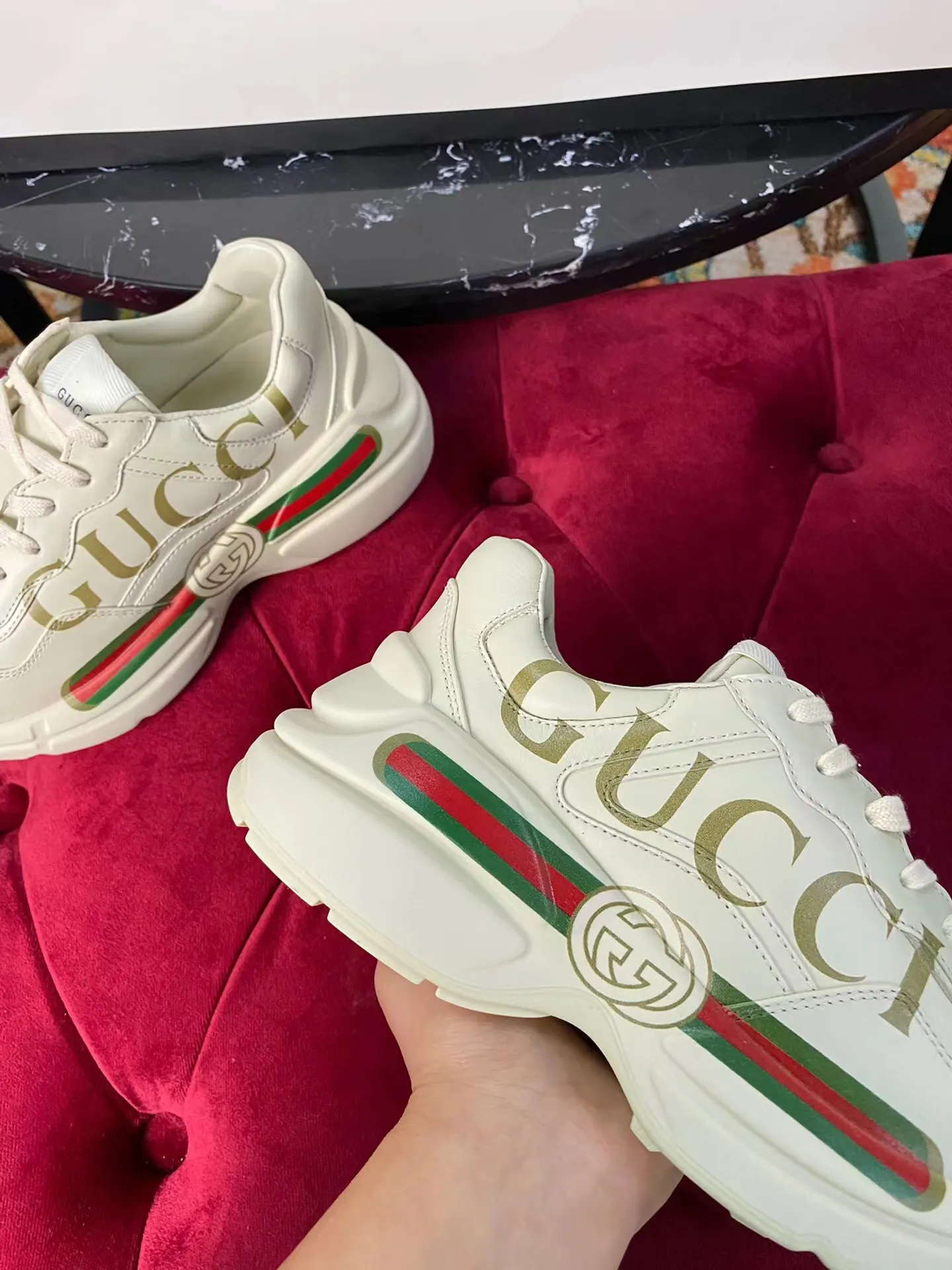 Gucci Logo休闲运动鞋