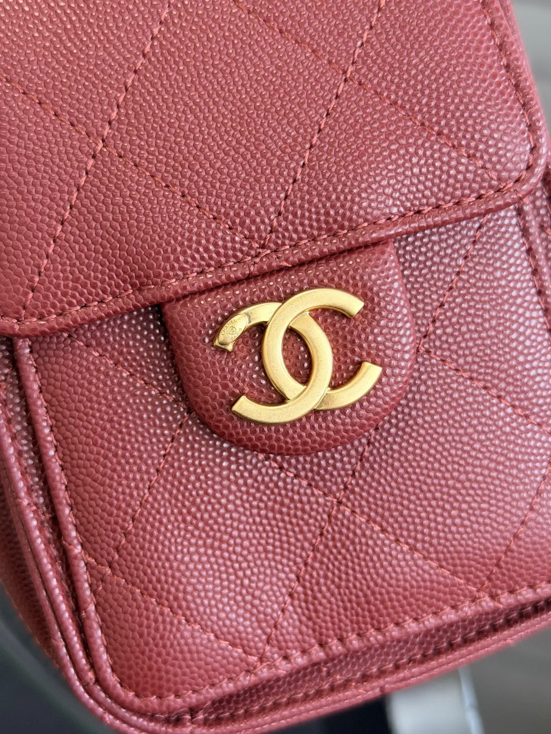 CHANEL 白色 紅色 小牛皮 腋下包 復古腋下背款