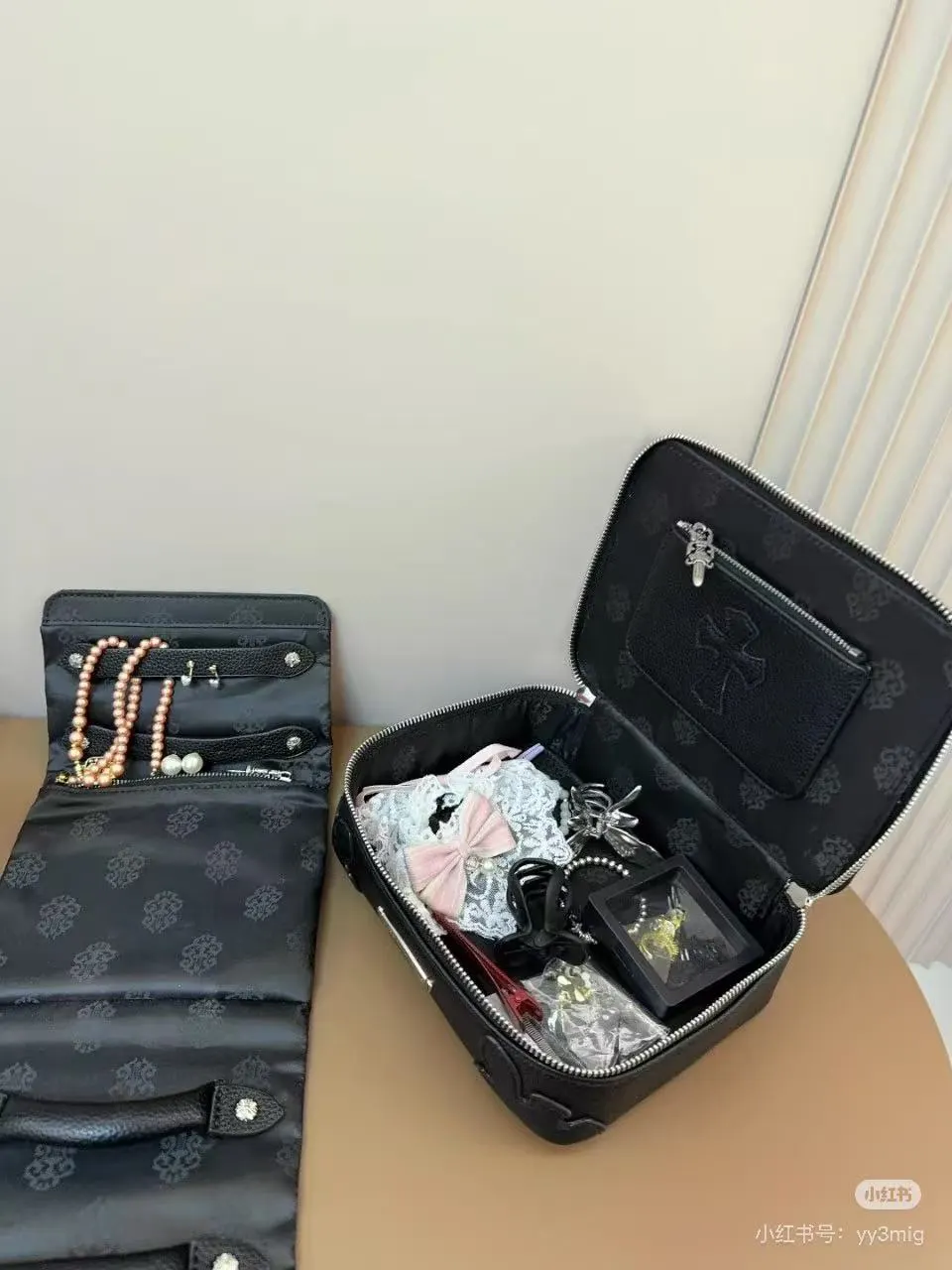 牛皮 全头层牛皮化妝盒 内搭多功能收納小包 分类归纳 方便 收納包 旅行收納款