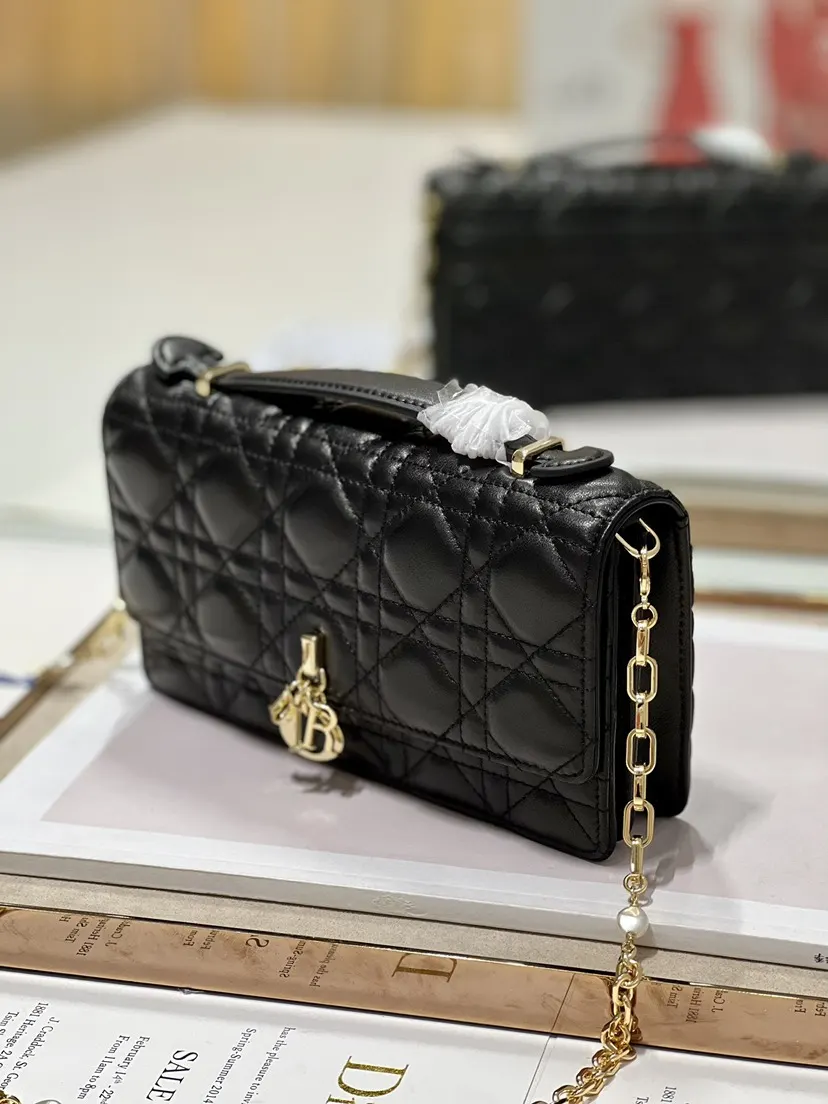 Dior 黑色 金色 羊皮 鏈條包 精致鏈條款