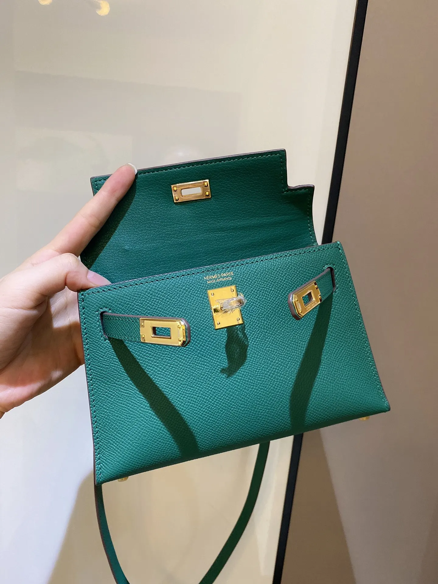 Hermès Kelly Leather Crossbody Bag Classic