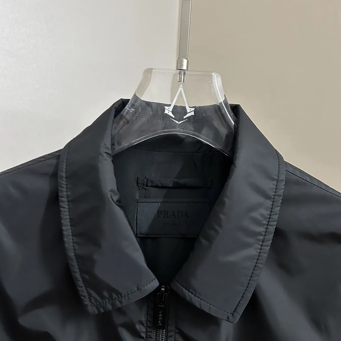 PRADA Re-Nylon尼龙 三角标 衬衫 休闲百搭款