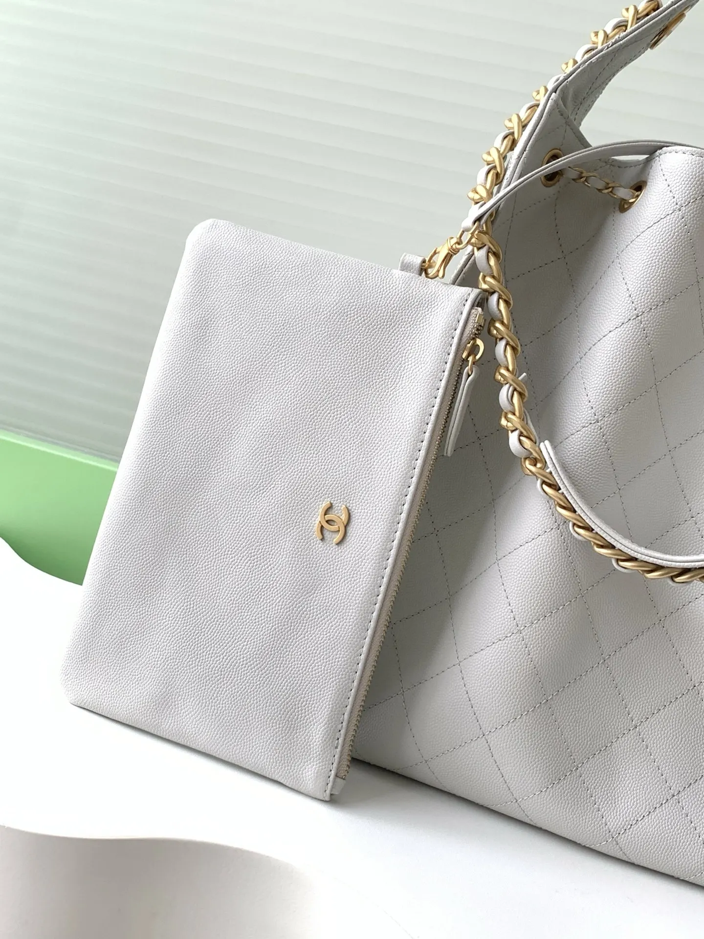 CHANEL Hobo 进口 免税 球纹皮嘻哈包 腋下包 復古腋下背款
