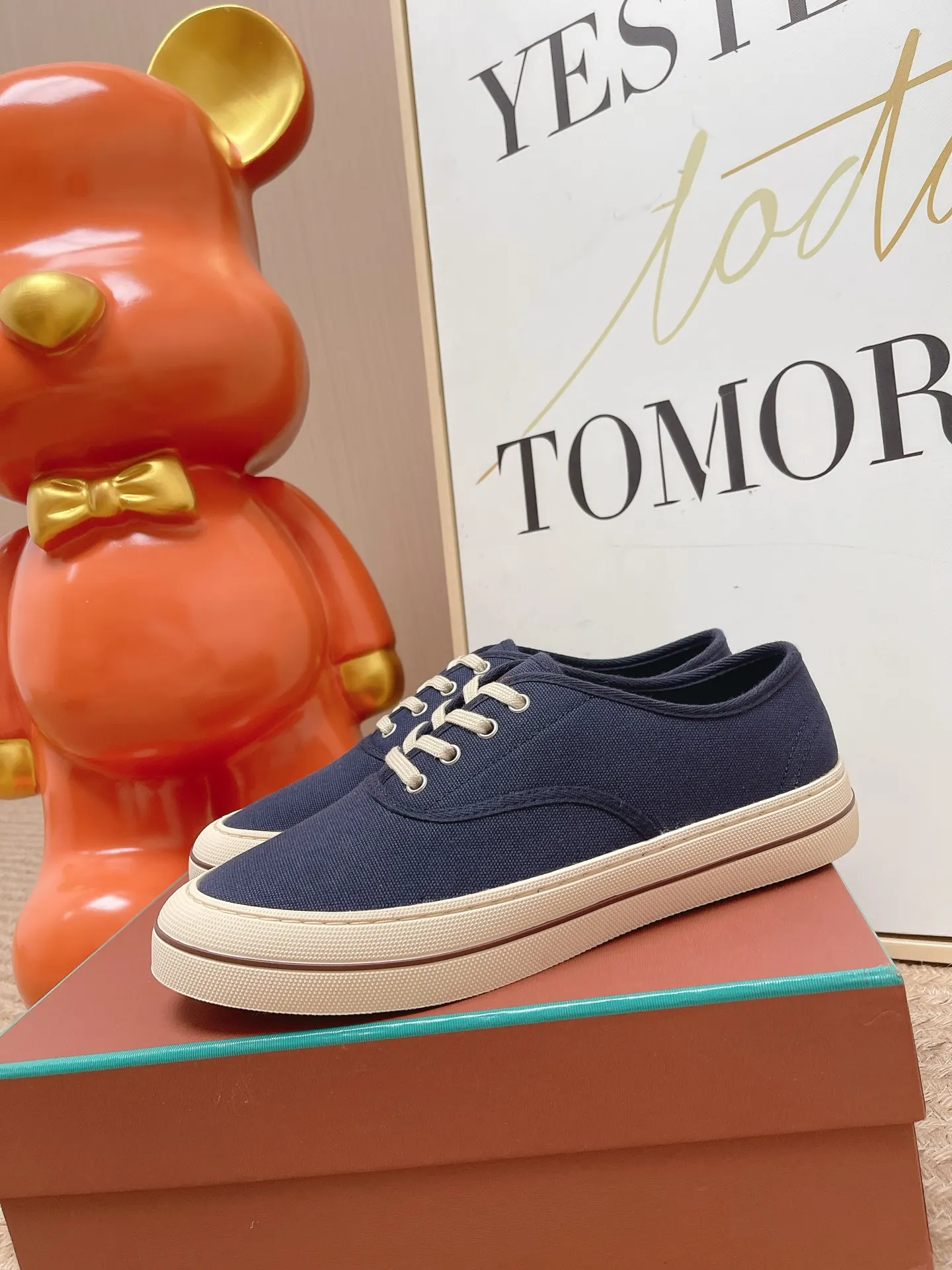 Loro Piana Sneakers Casual Versatile Image 5 Loro Piana Sneakers Casual Versatile Image 5