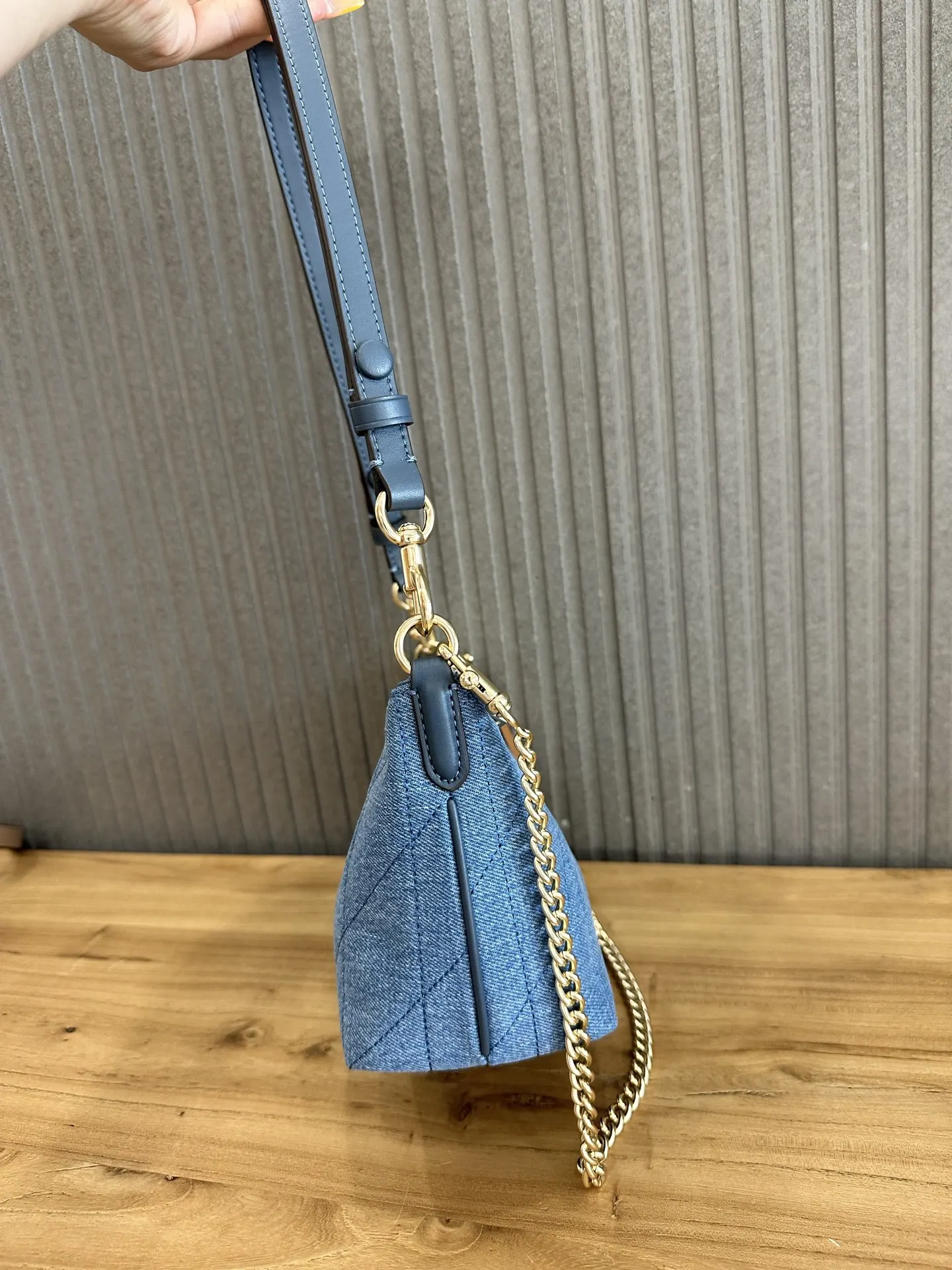 Hobo Shoulder Bag Vintage