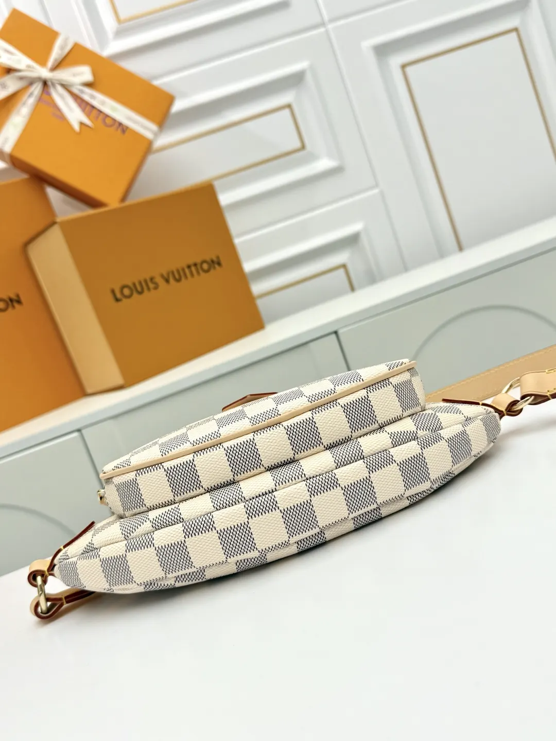 Louis Vuitton Monogram Belt Bag Casual Leather