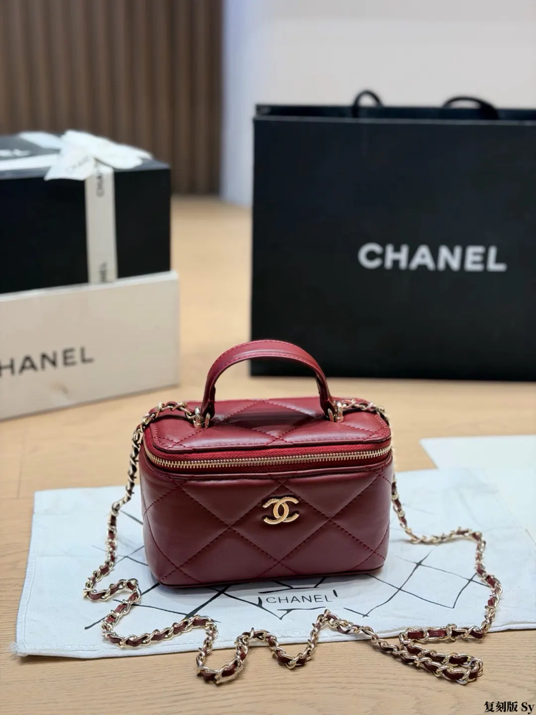 Chain Bag Leather
