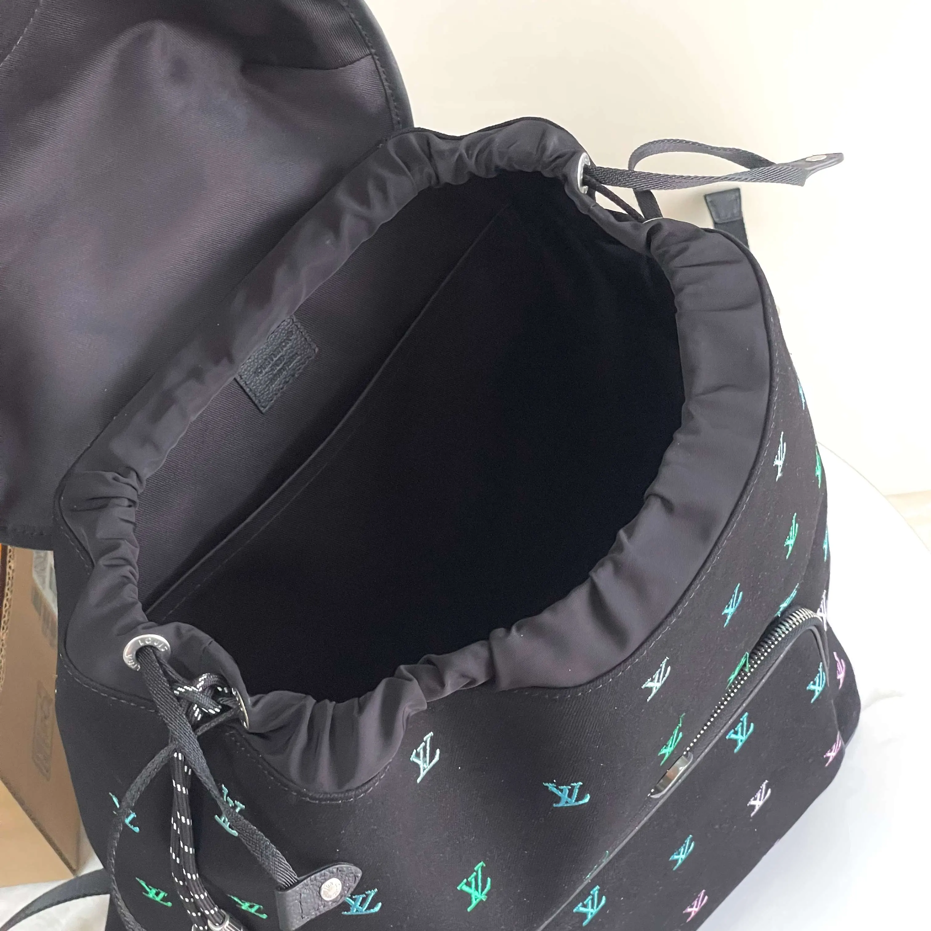 Louis Vuitton Backpack Image 9 Louis Vuitton Backpack Image 9