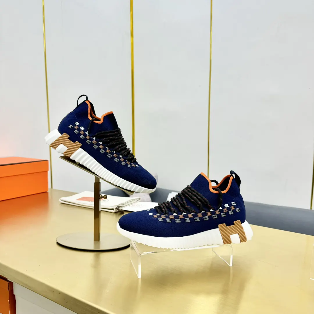 Hermès 官网同步更新 羊皮 运动鞋 舒适