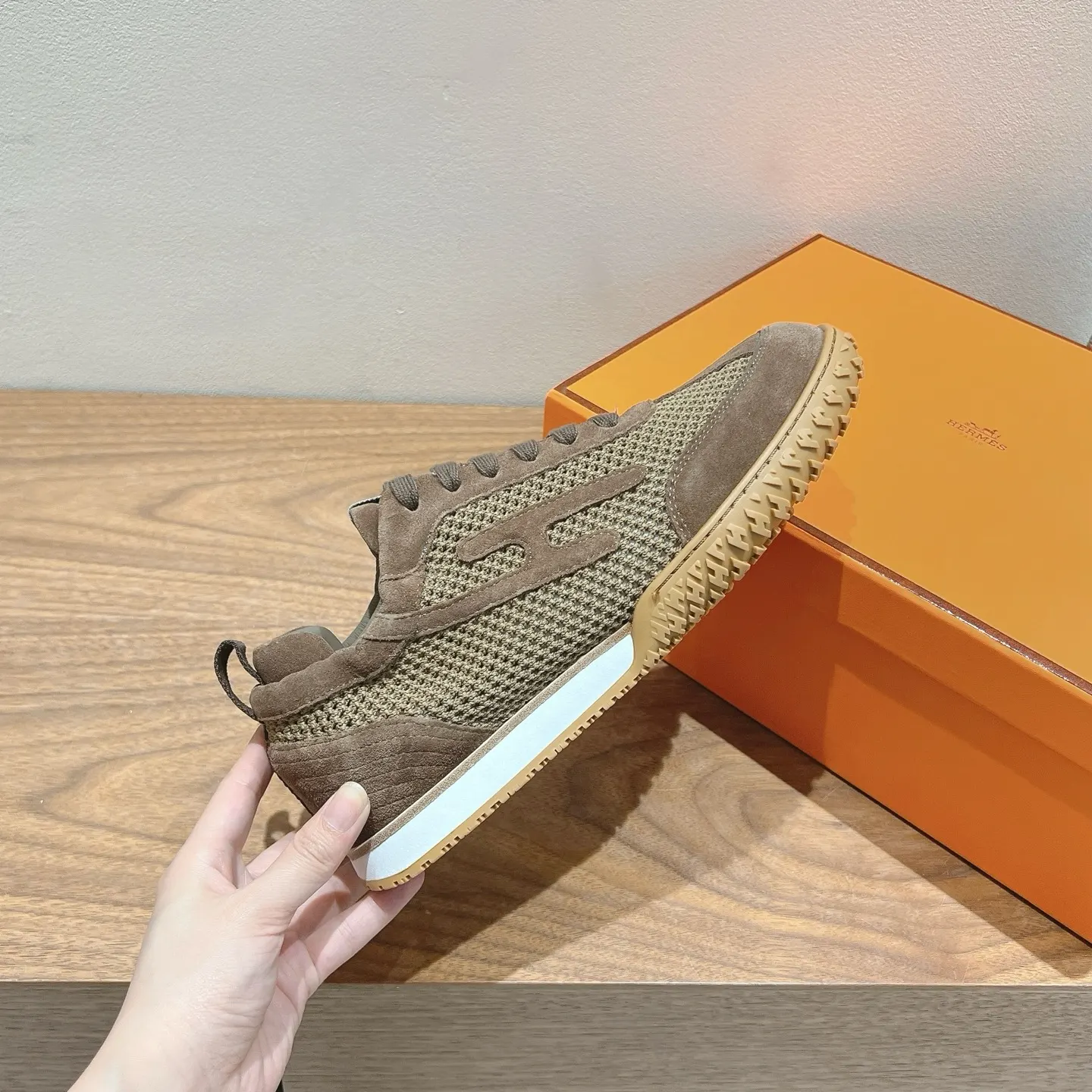 Hermès SS 运动鞋