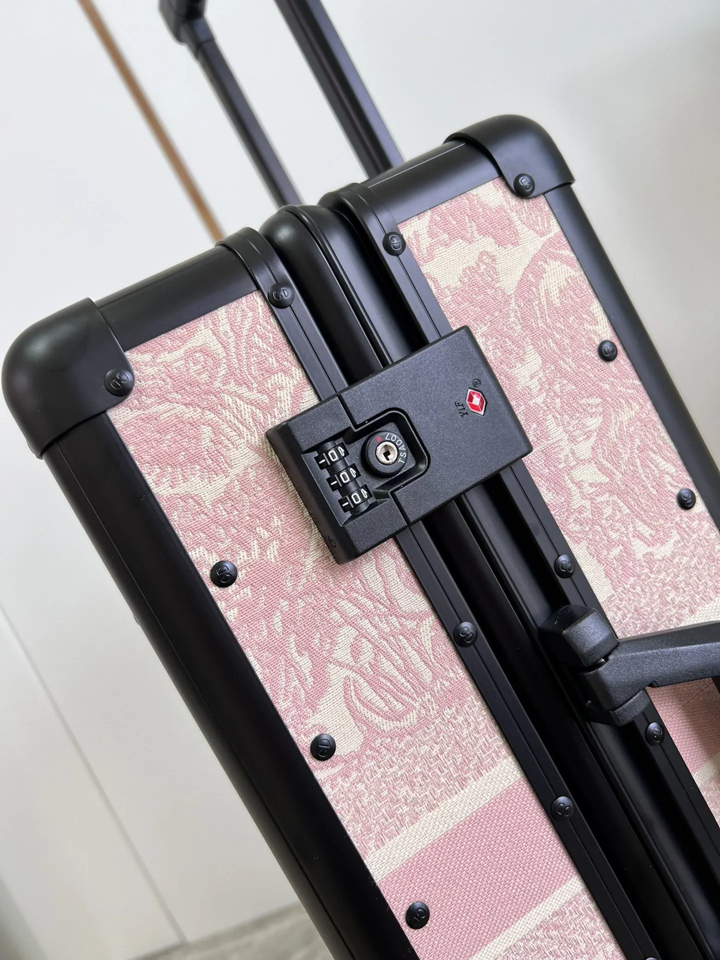 Saddle 老花 小牛皮 行李箱 旅行拉杆款 輕便出行款