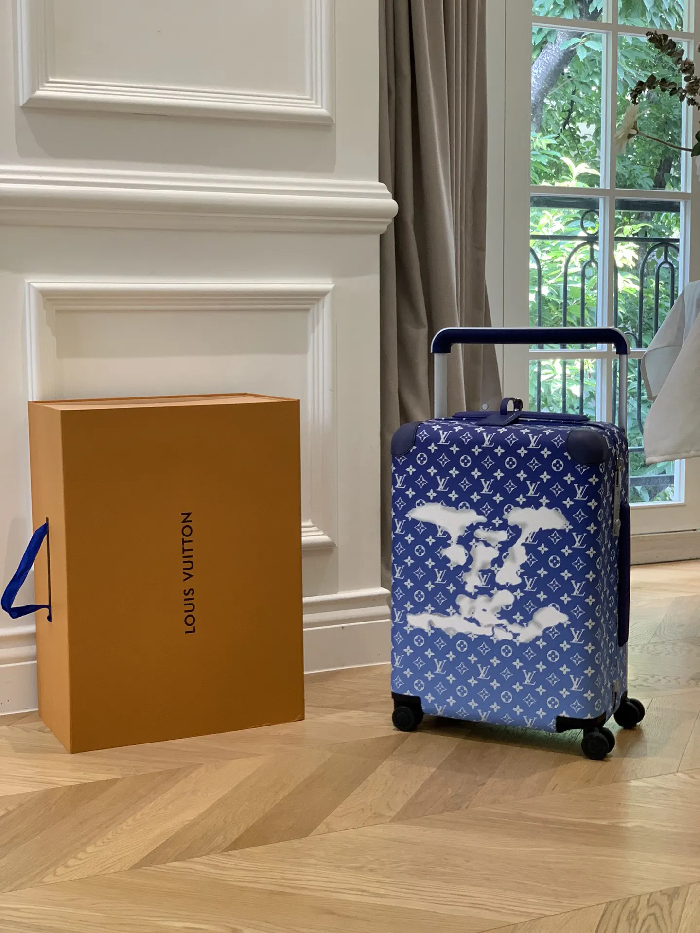灰色 銀色 拉杆真皮包裹 行李箱 旅行拉杆款 輕便出行款