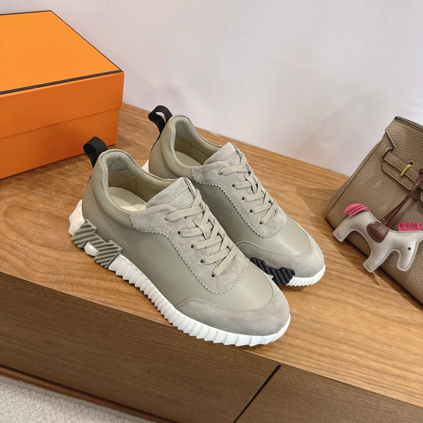 Hermès SS 运动鞋