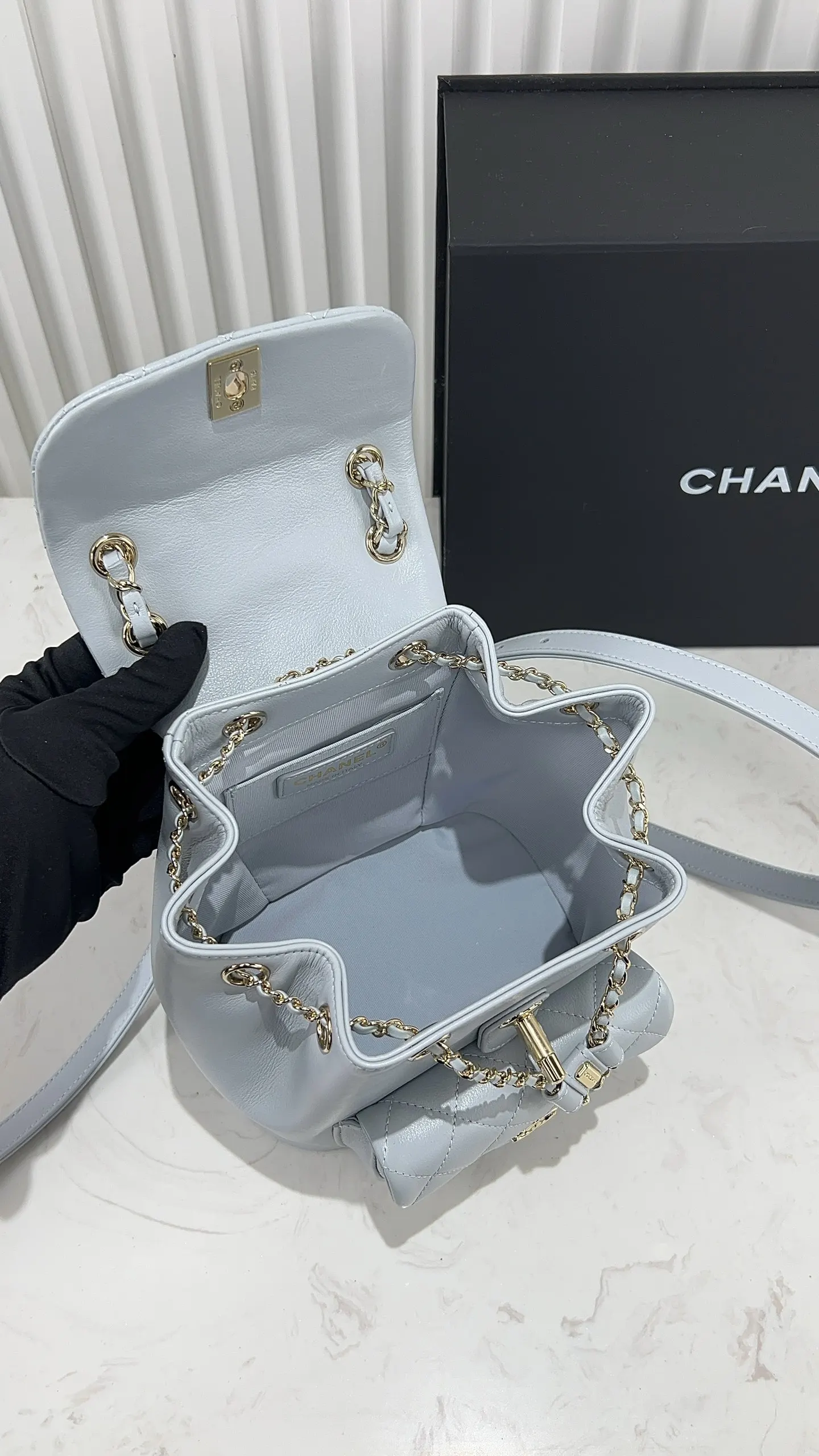 CHANEL 藍色 小牛皮 雙肩包 实用雙肩款