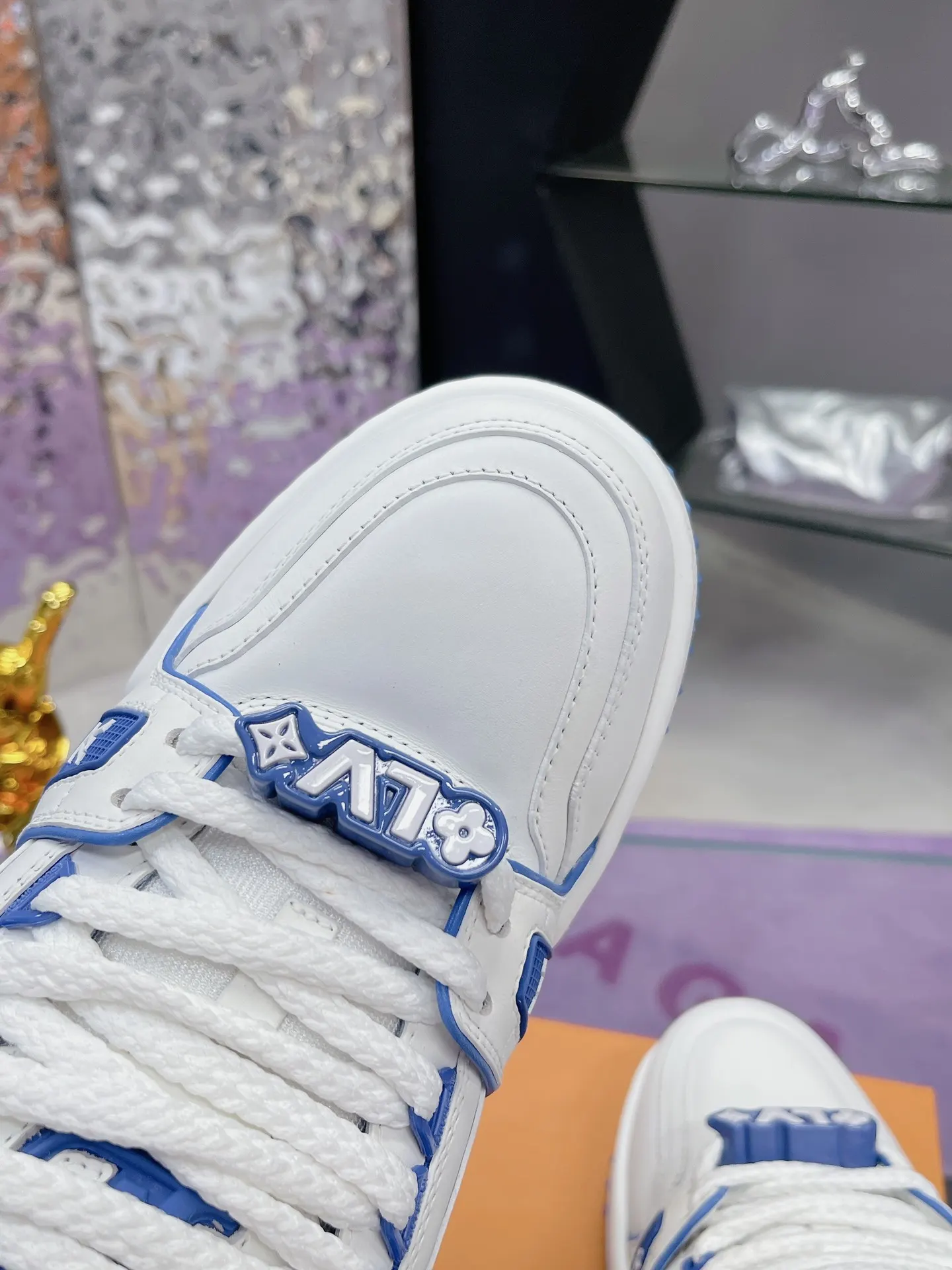 Louis Vuitton 运动鞋