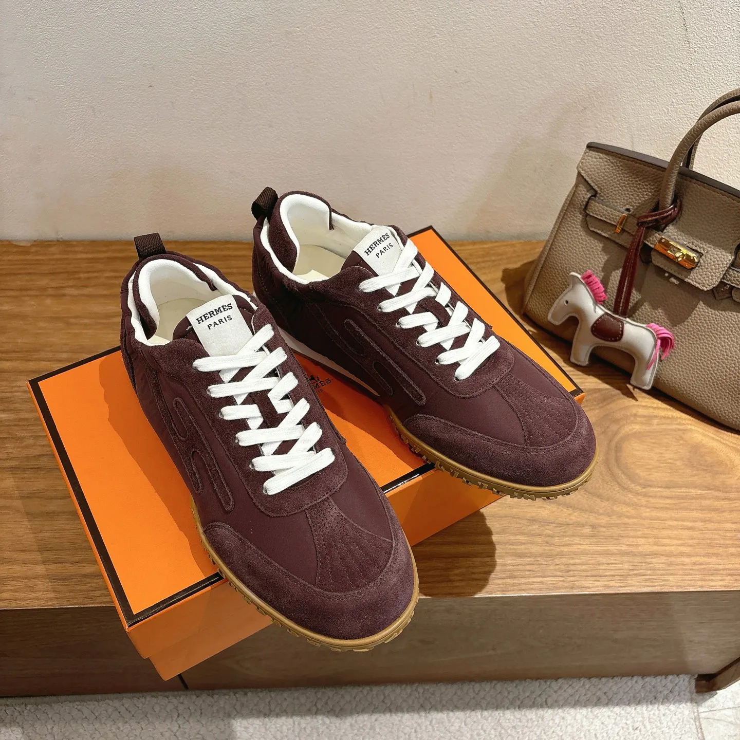 Hermès 运动鞋