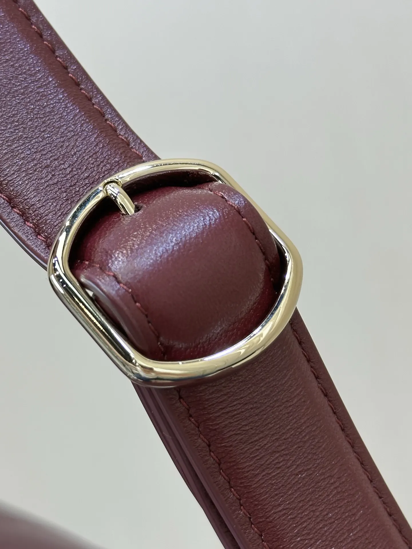 Silver Gold Top Handle Bag Commuter