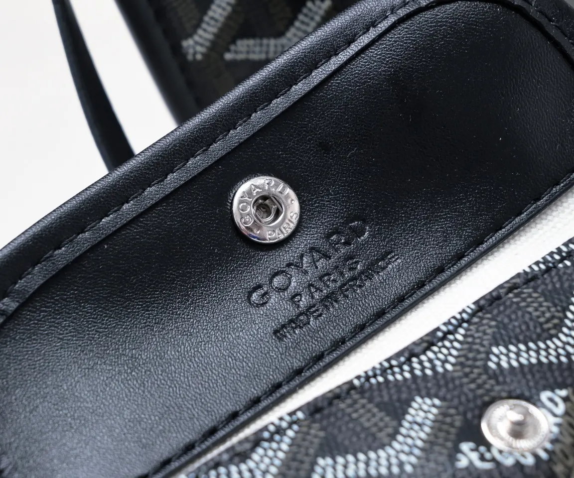 Goyard 黑色 小牛皮 收纳包 旅行收纳款