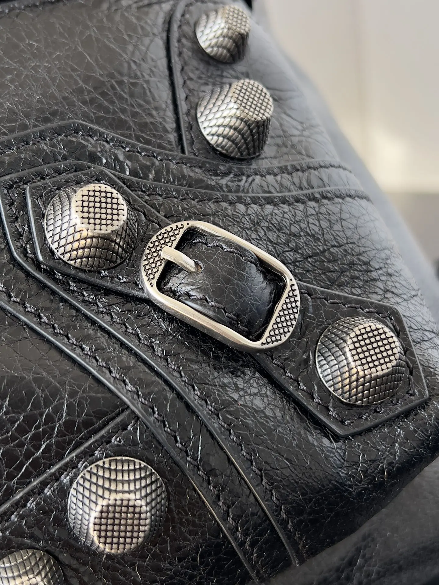 Balenciaga 羊皮 双肩包 实用双肩款