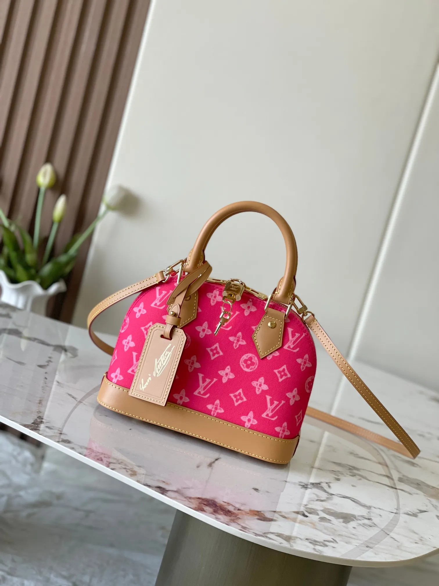 Louis Vuitton Alma 白色 皮革 手提包
