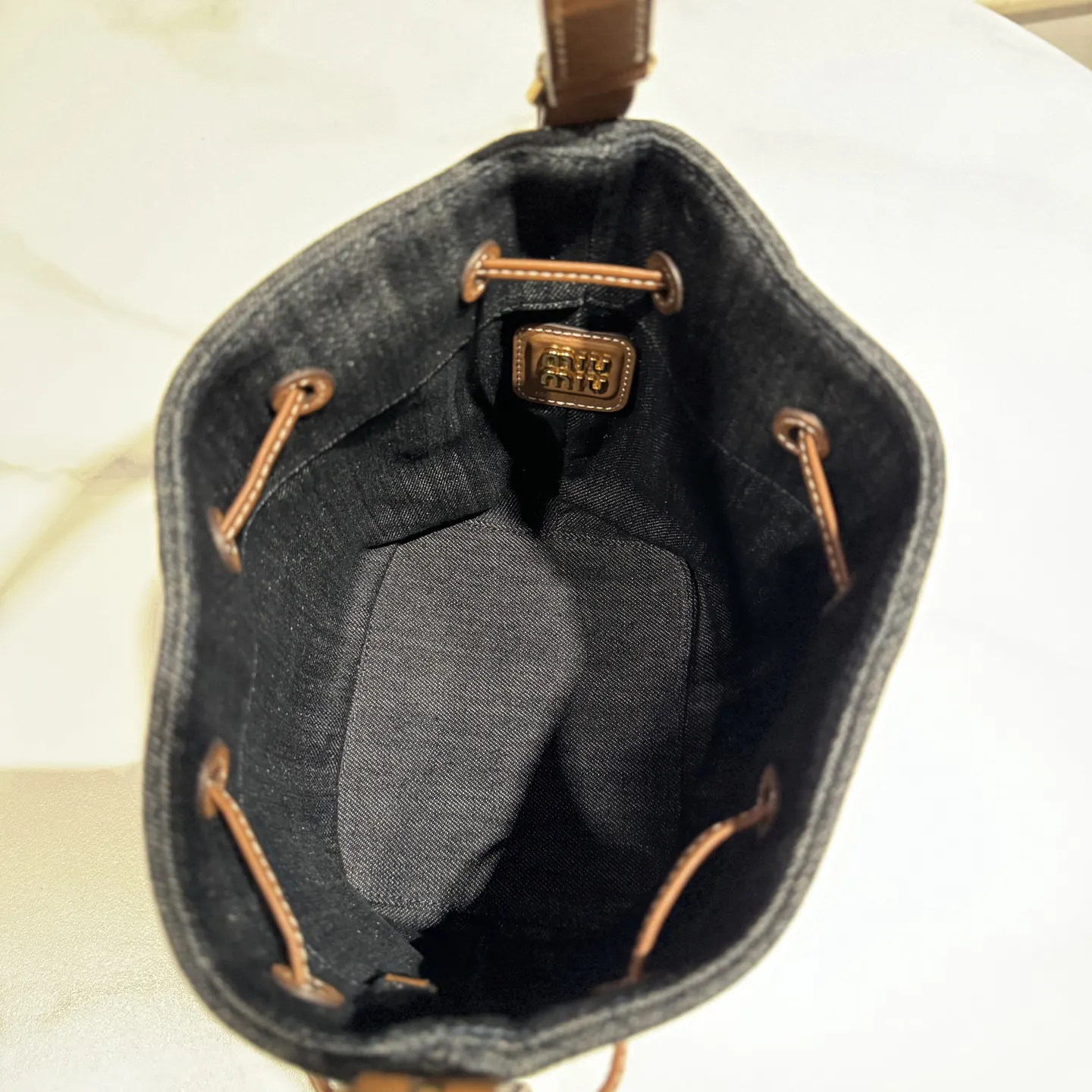 Bucket Bag Casual Leather Image 9 Bucket Bag Casual Leather Image 9