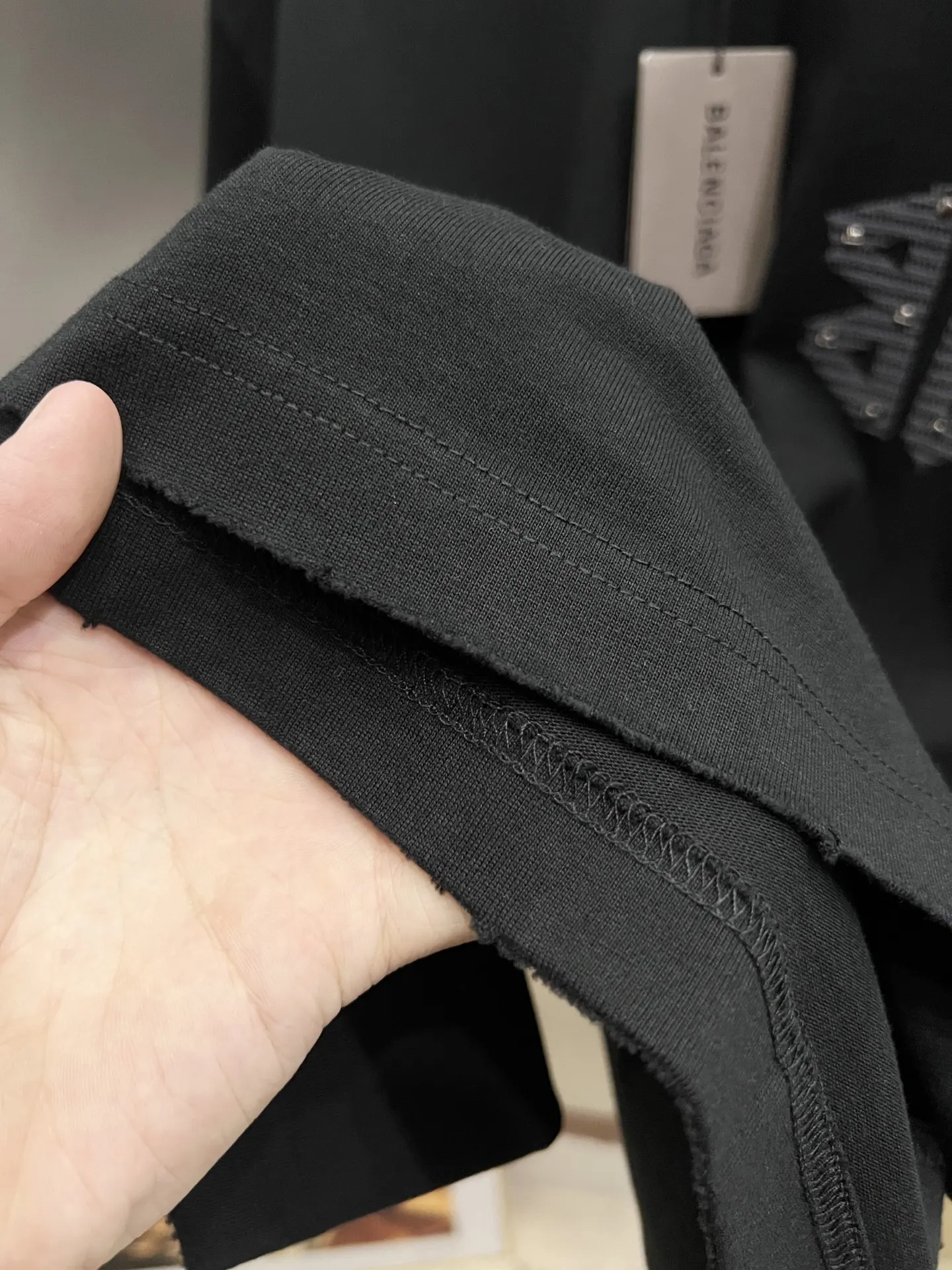 Balenciaga 黑色 Logo 短袖T恤 宽松休闲
