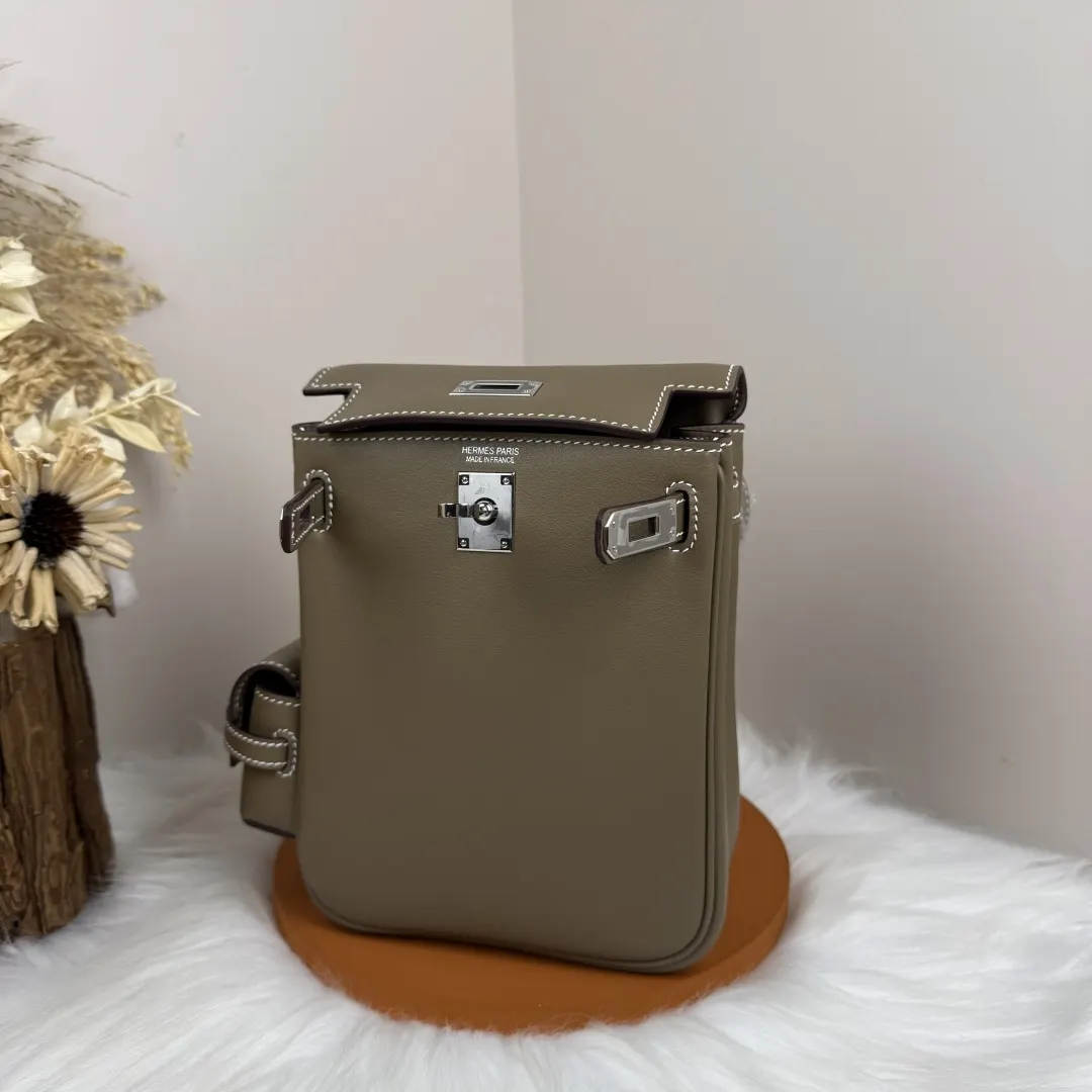Hermès Kelly 大象灰 Swift小牛皮 雙肩包 17cm 休閒通勤(數字4) Hermès Kelly 大象灰 Swift小牛皮 雙肩包 17cm 休閒通勤(數字4)
