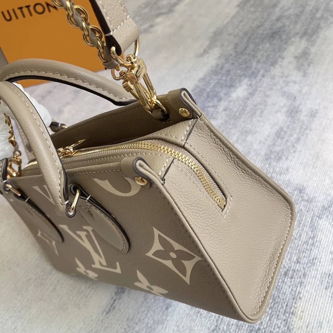 Black Gray Chain Bag