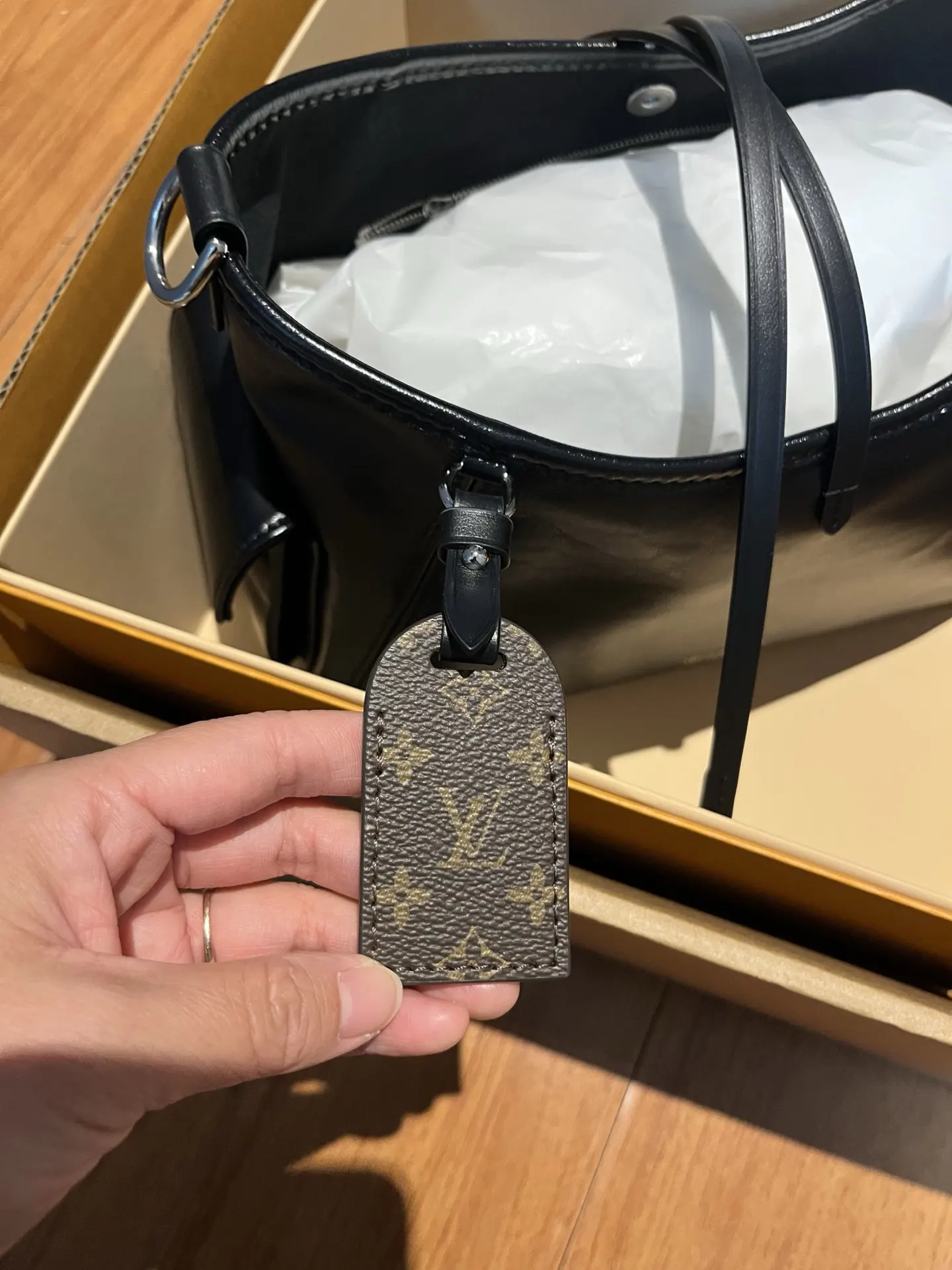 CarryAll 羊皮 链条包 精致链条款