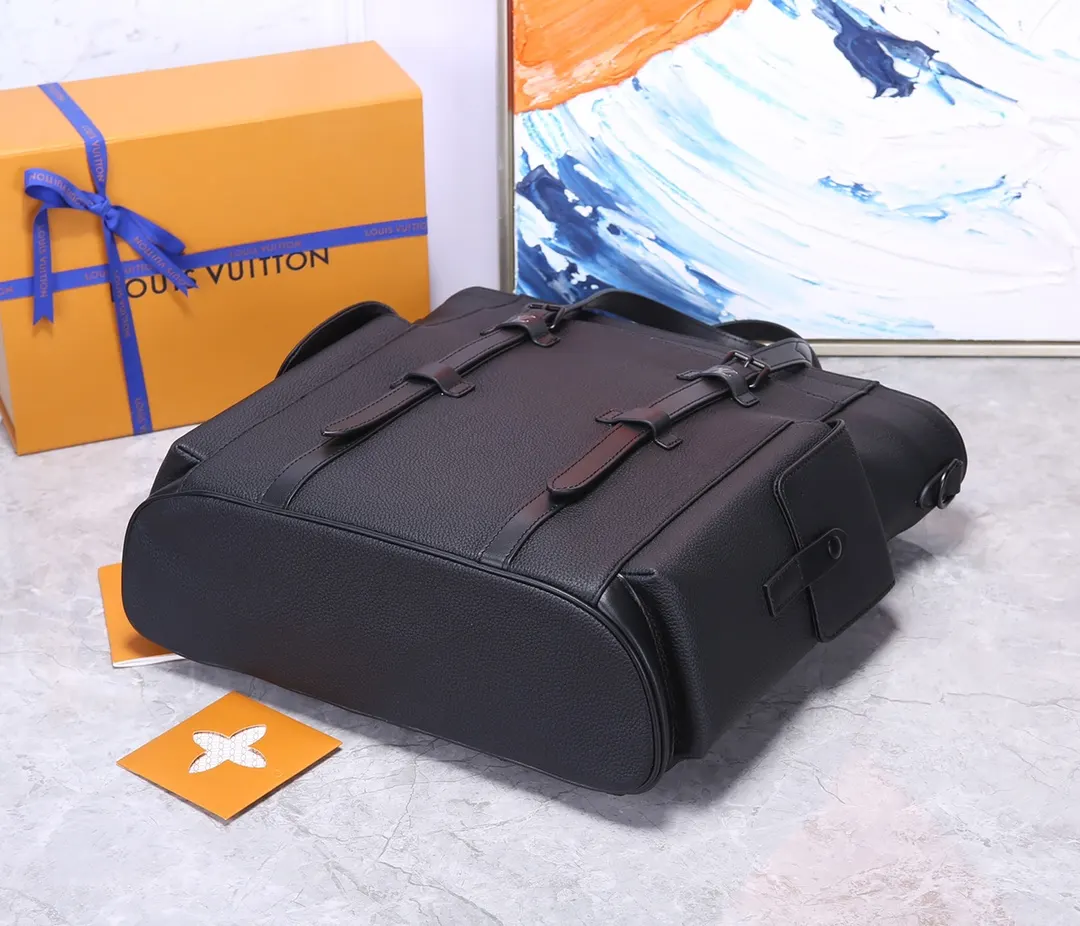 LV 黑色 皮革 标识肩带实现轻松背携 托特包 大容量托特款