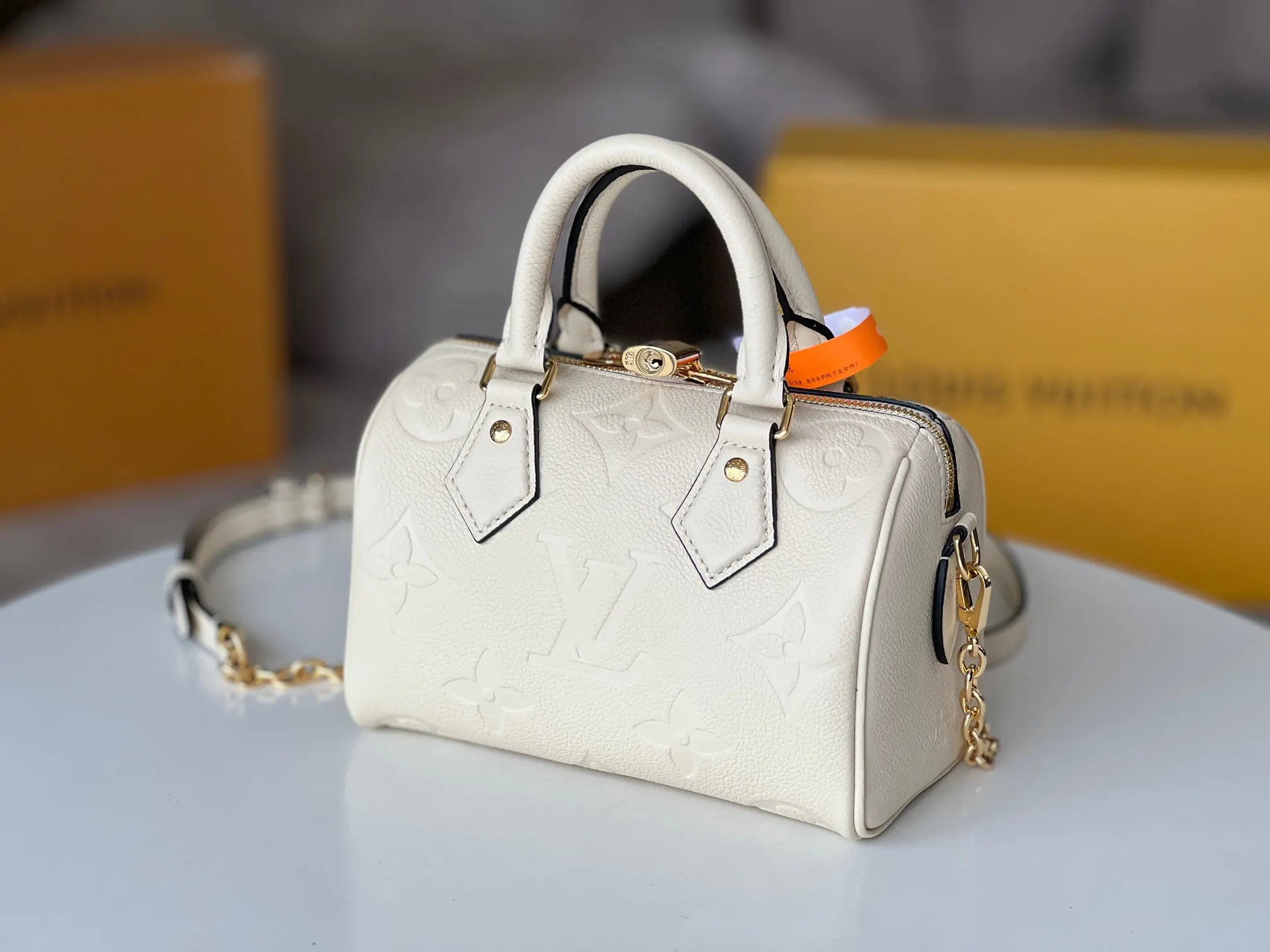 Chain Bag Leather