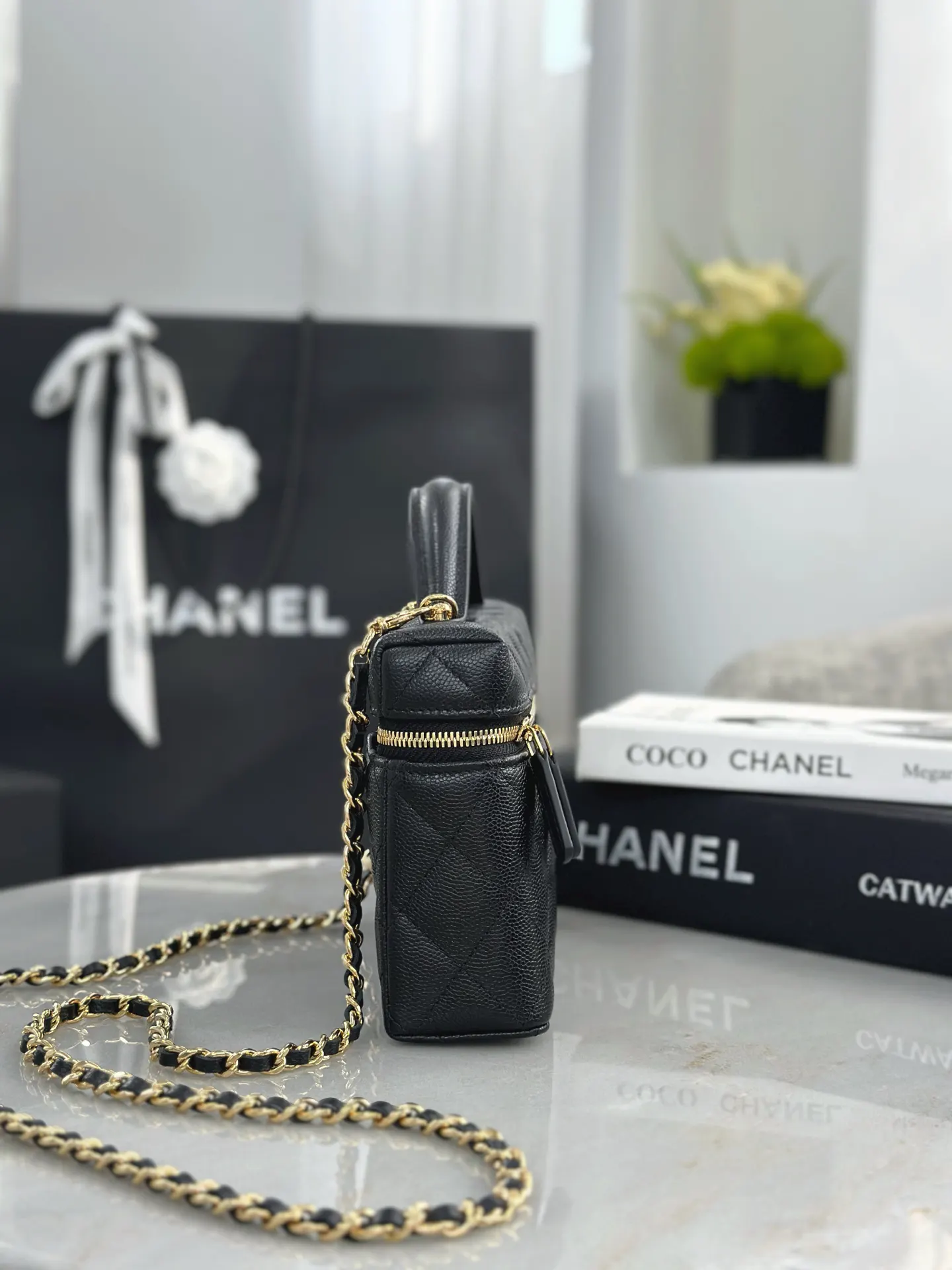 Chanel 19 小号 黑色 皮革 链条包