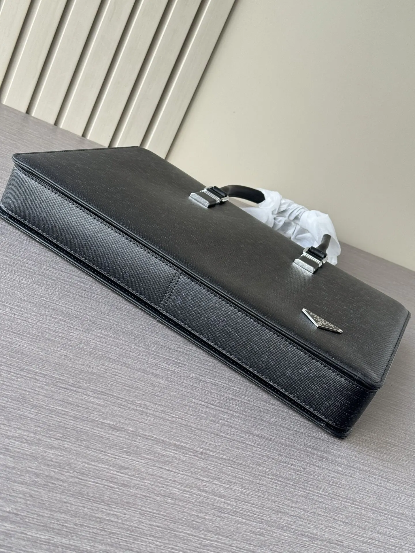 Prada 黑色 藍色 牛皮 公文包 商務通勤款